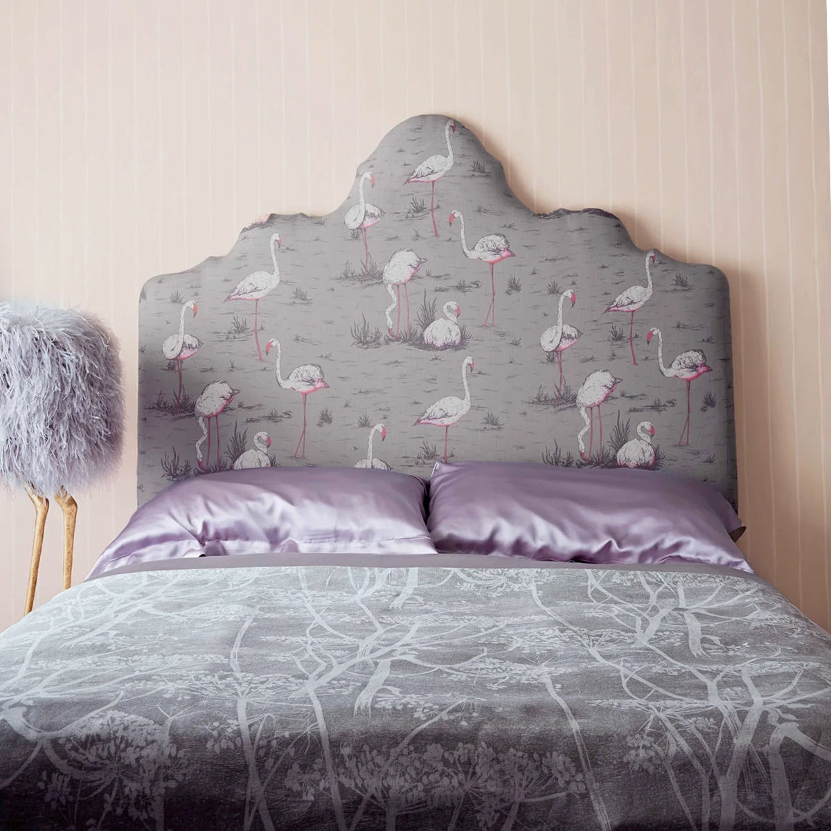 Cole &amp; Son &#39;Cow Parsley Linen - White &amp; Taupe&#39; Fabric