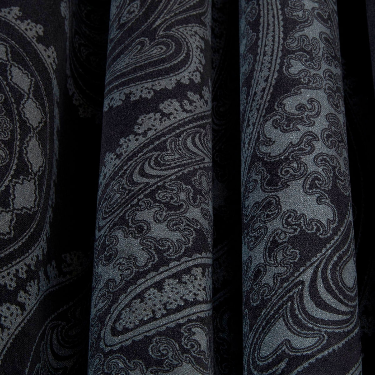 Cole &amp; Son &#39;Rajpur Velvet - Charcoal on Black&#39; Fabric