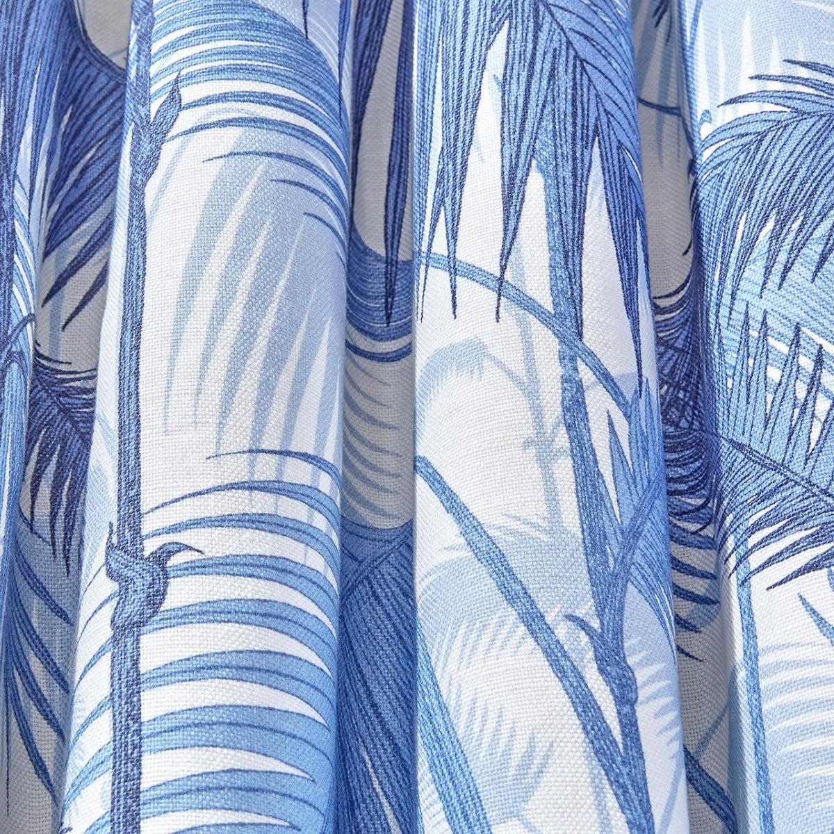Cole &amp; Son &#39;Palm Jungle Linen Union - Hyacinth on White&#39; Fabric