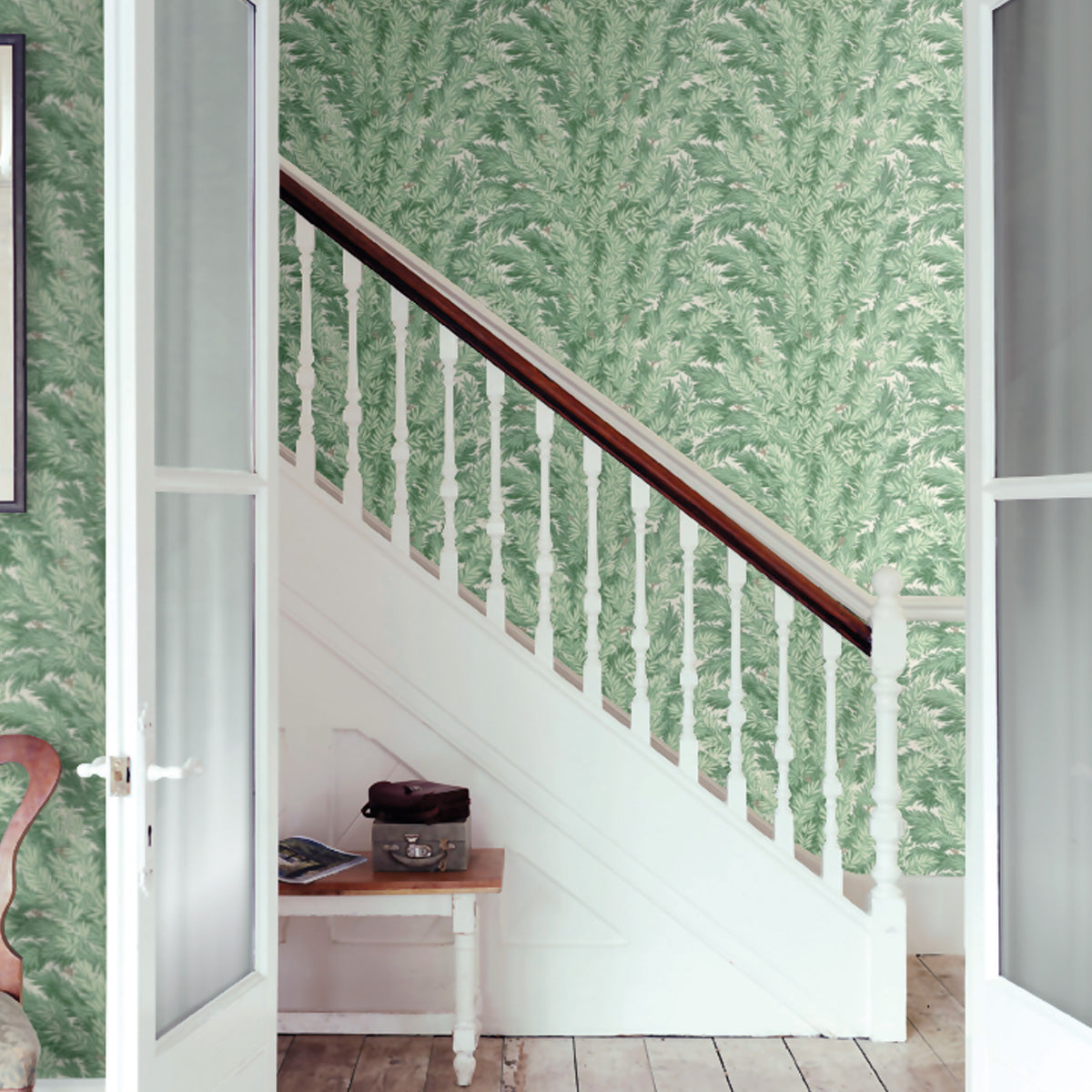 Cole &amp; Son &#39;Florencecourt Leaf Green&#39; Wallpaper