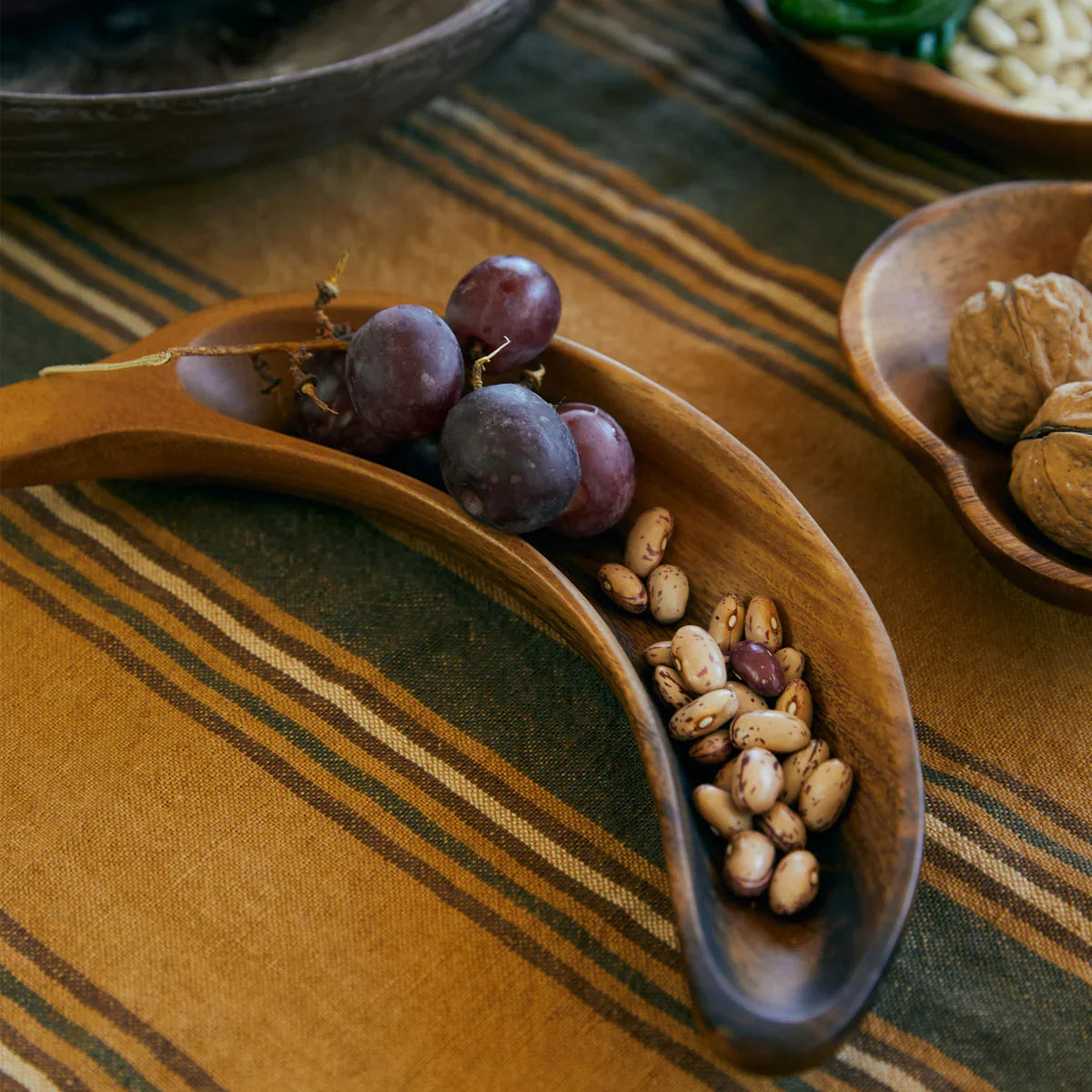 Acacia Fruit Shaped Bowl - HKLIVING