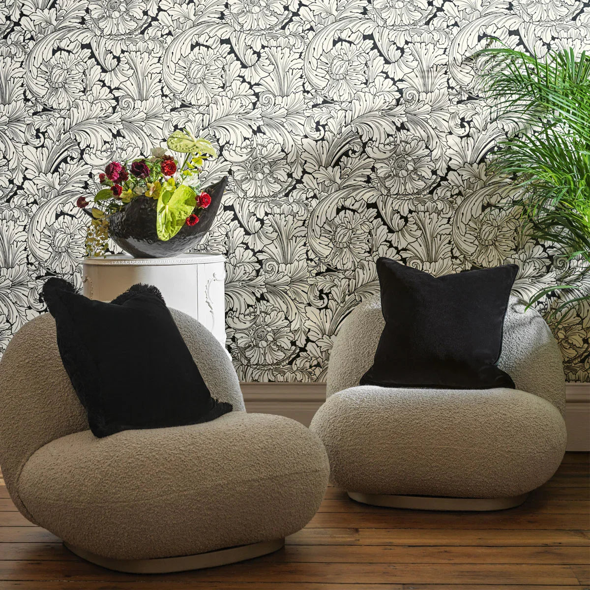 Acanthus Wallpaper - Cole & Son