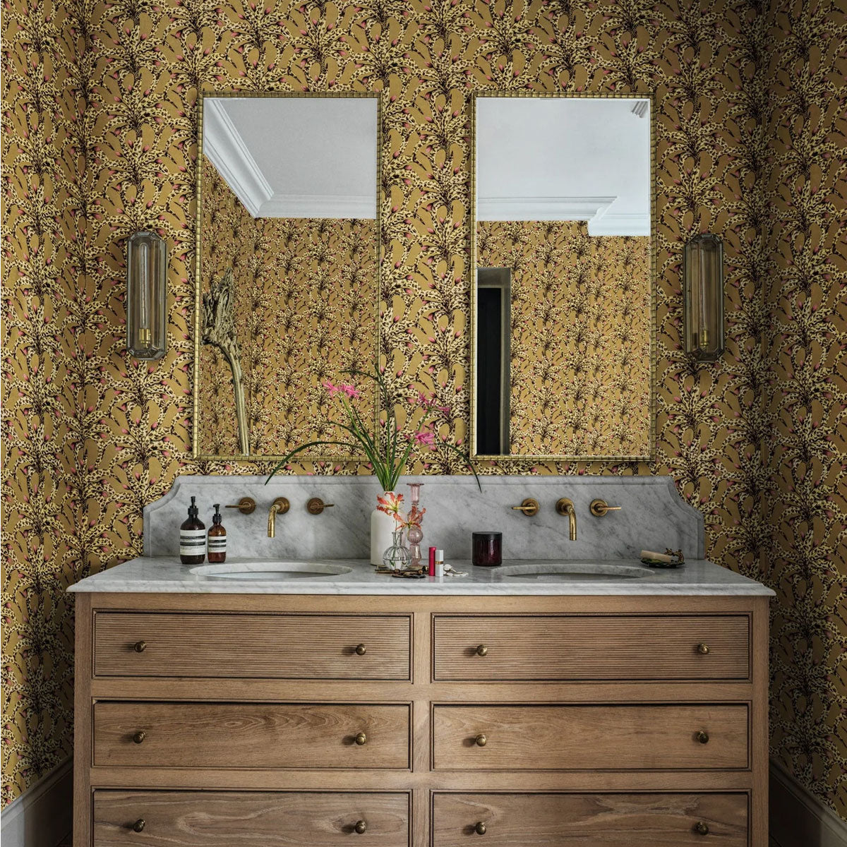 Afrika Damask Wallpaper - Cole & Son