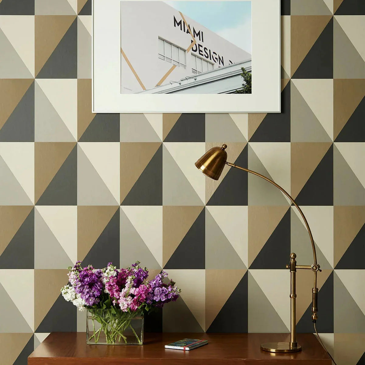 Apex Grand Wallpaper - Cole & Son