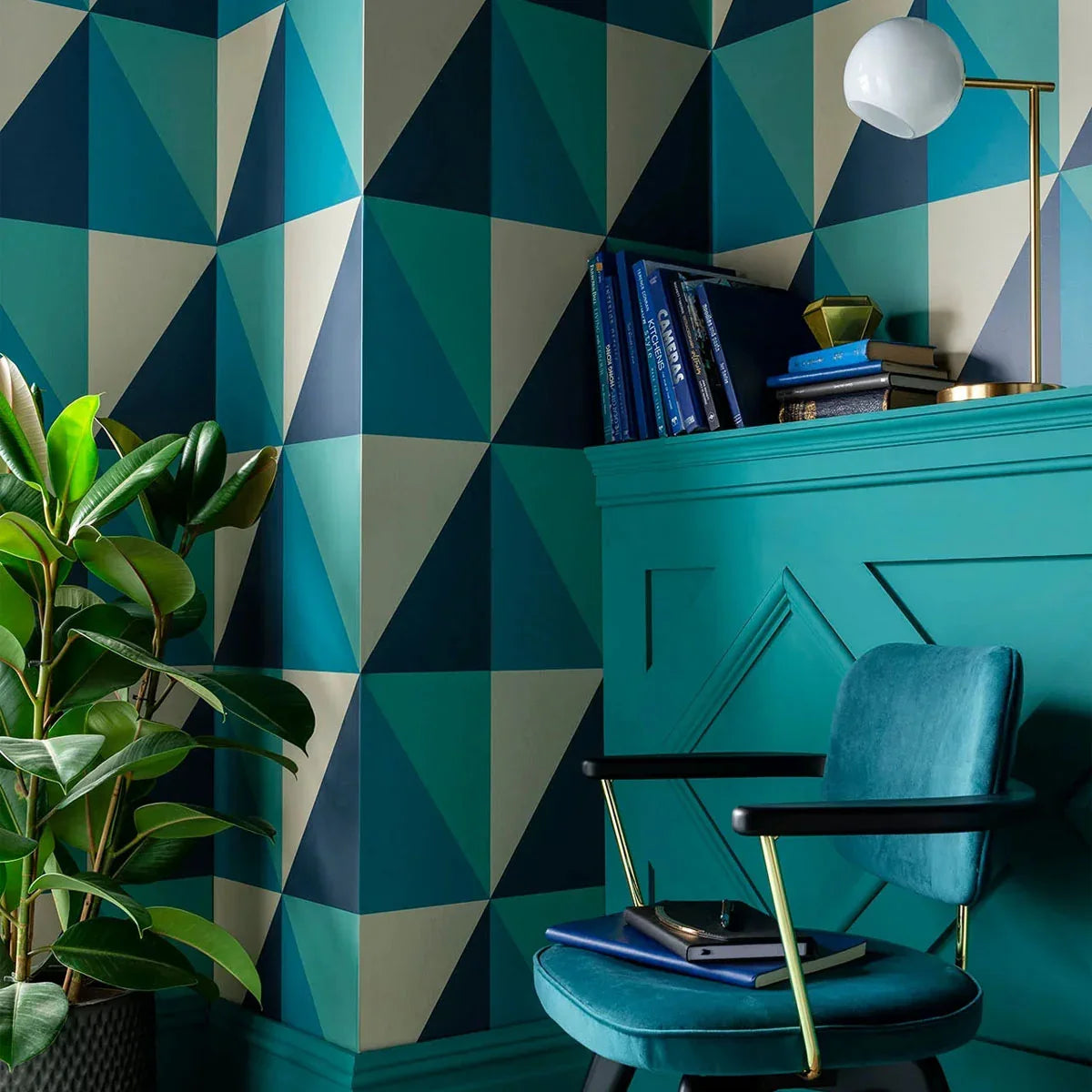 Apex Grand Wallpaper - Cole & Son