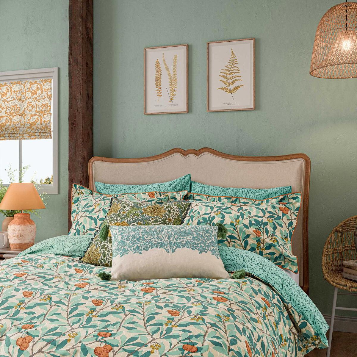 Morris &amp; Co Arbutus Turquoise Bedding