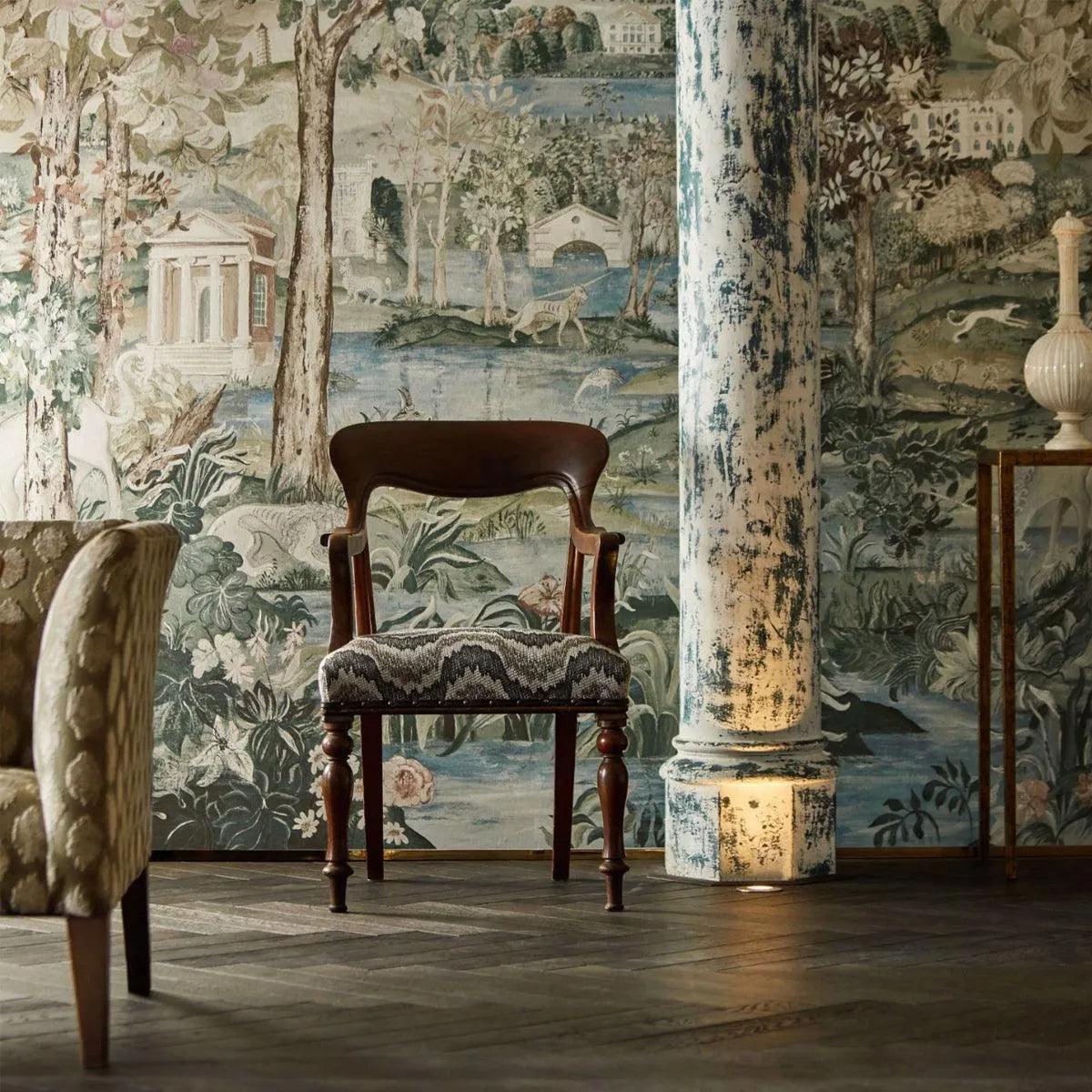 Arcadian Thames Wallpaper - Zoffany - Courthouse Interiors