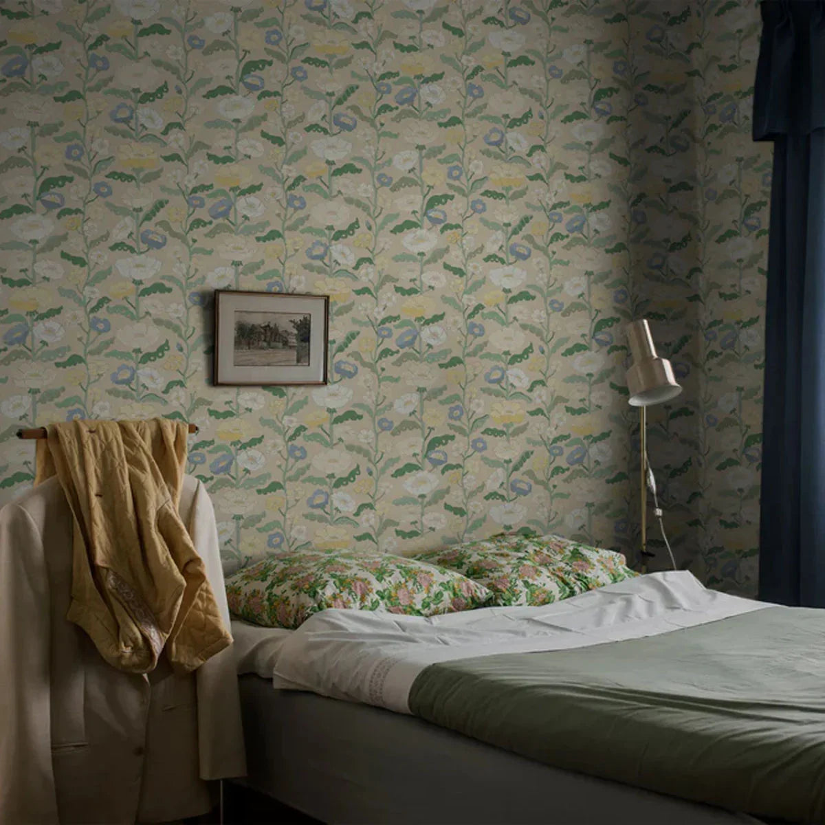 Astrid Wilson Mural Wallpaper - Borastapeter