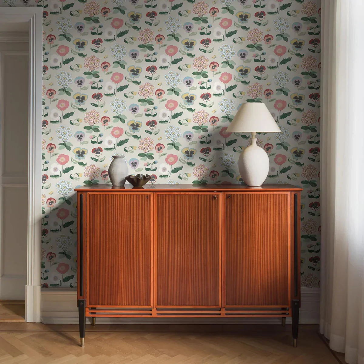 Astrid Wilson Posy Mural Wallpaper - Borastapeter