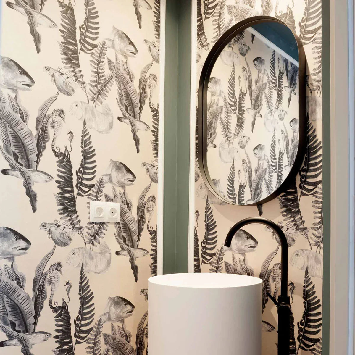 Bank of Fish Wallpaper - Coordonne