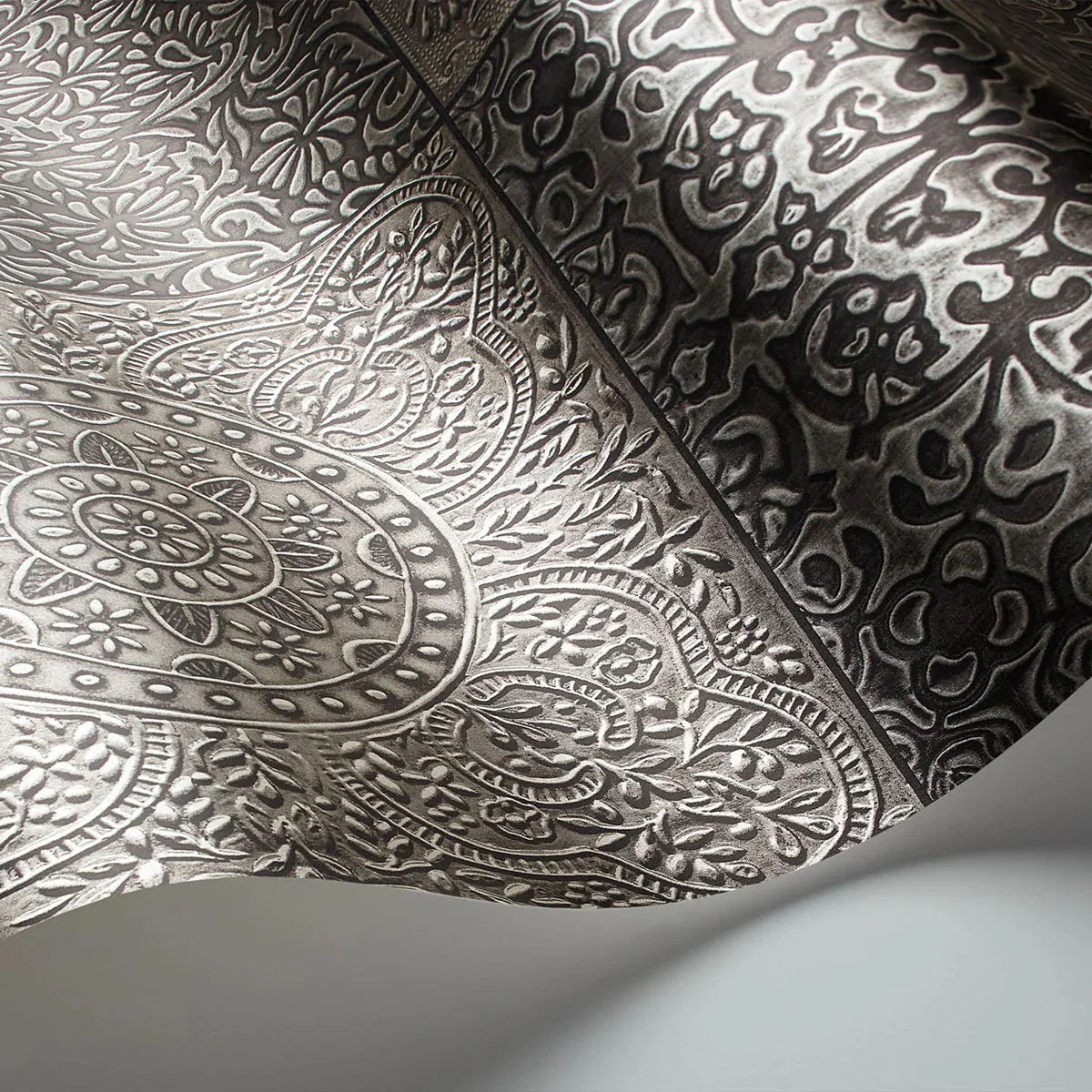 Bazaar Wallpaper - Cole & Son