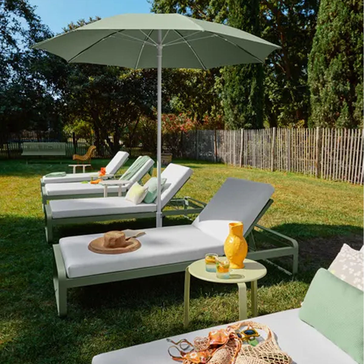 Bellevie Premium Sunlounger - Fermob