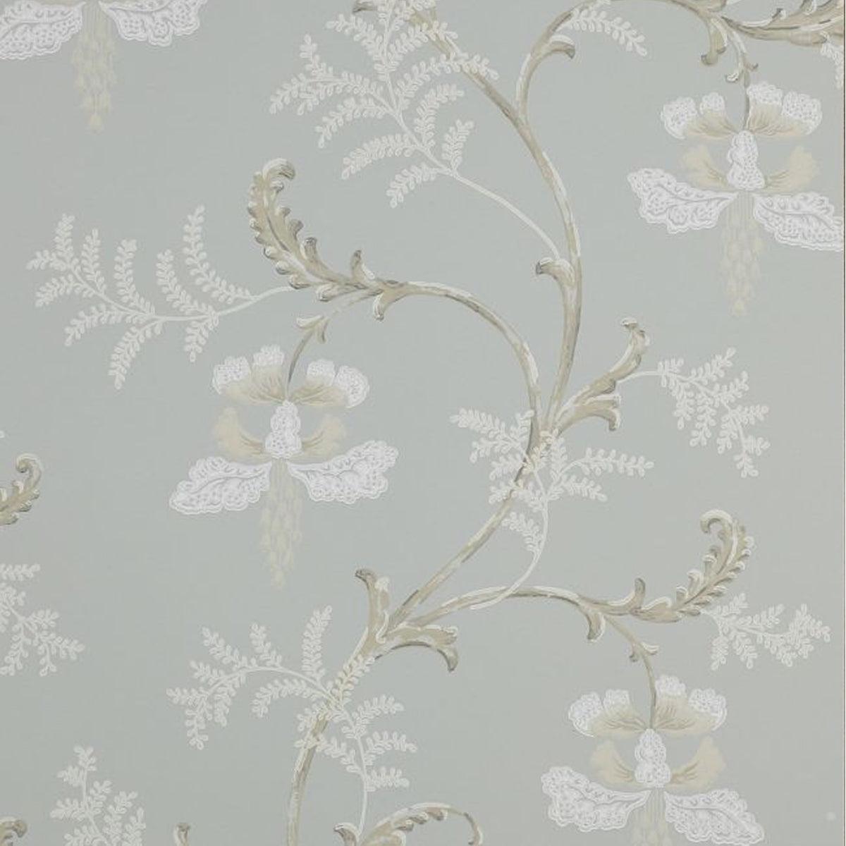 Colefax &amp; Fowler - Bellflower Wallpaper