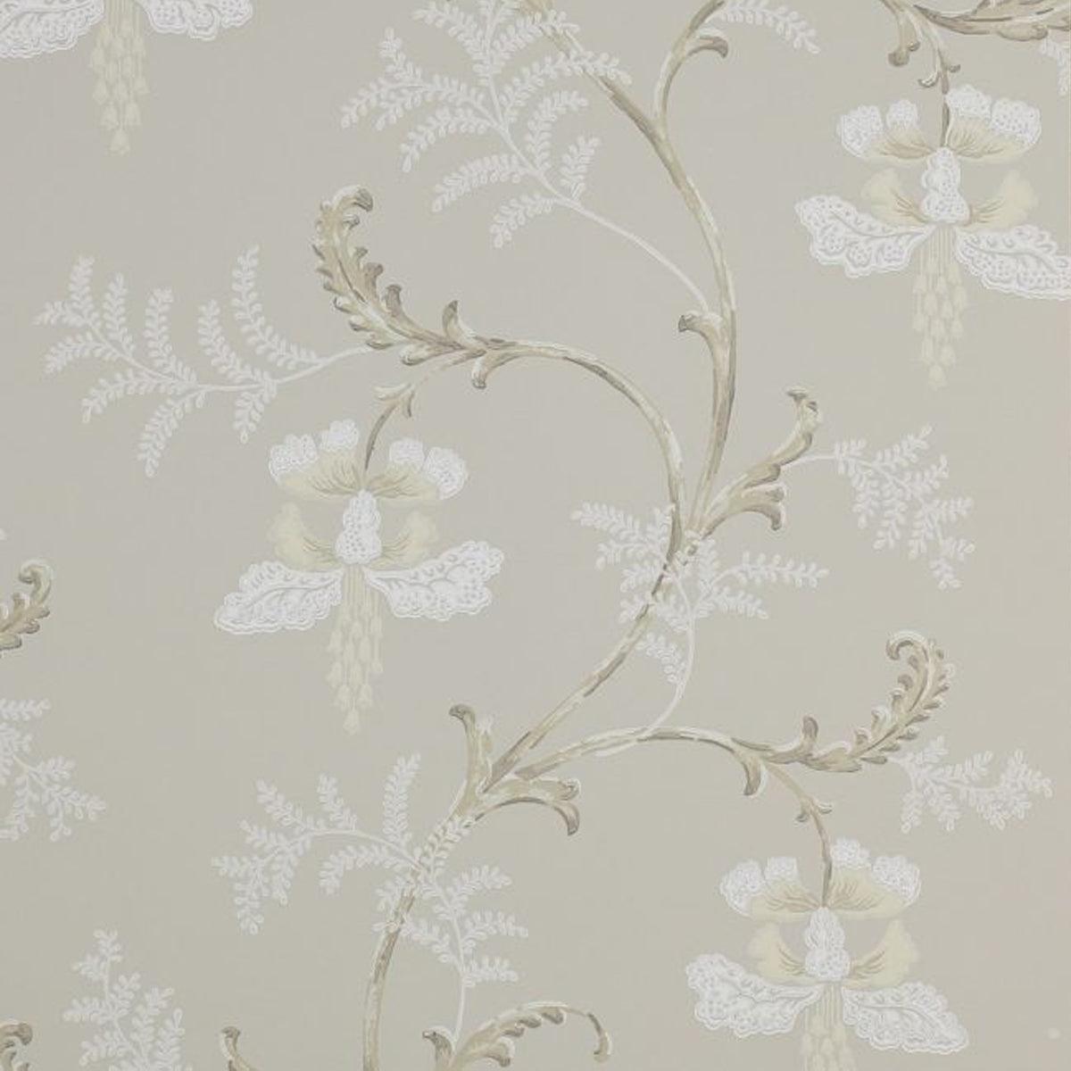 Colefax &amp; Fowler - Bellflower Wallpaper