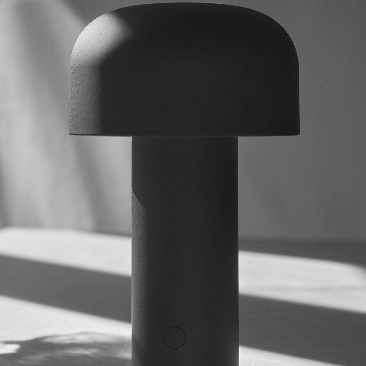 Bellhop Table Lamp - Flos