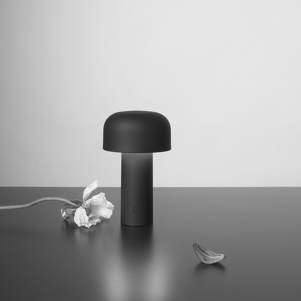 Bellhop Table Lamp - Flos