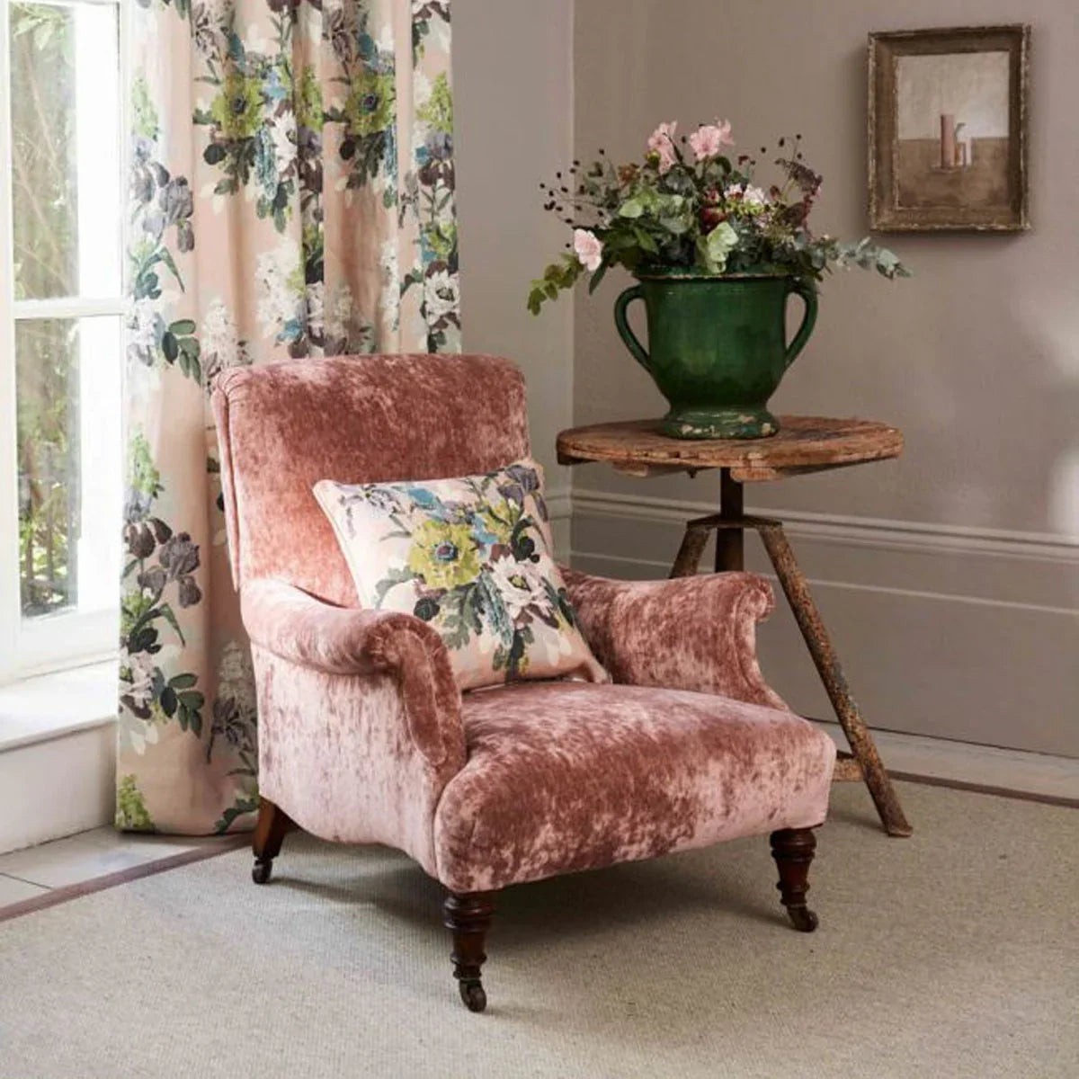 Bird and Iris Fabric - GP&J Baker