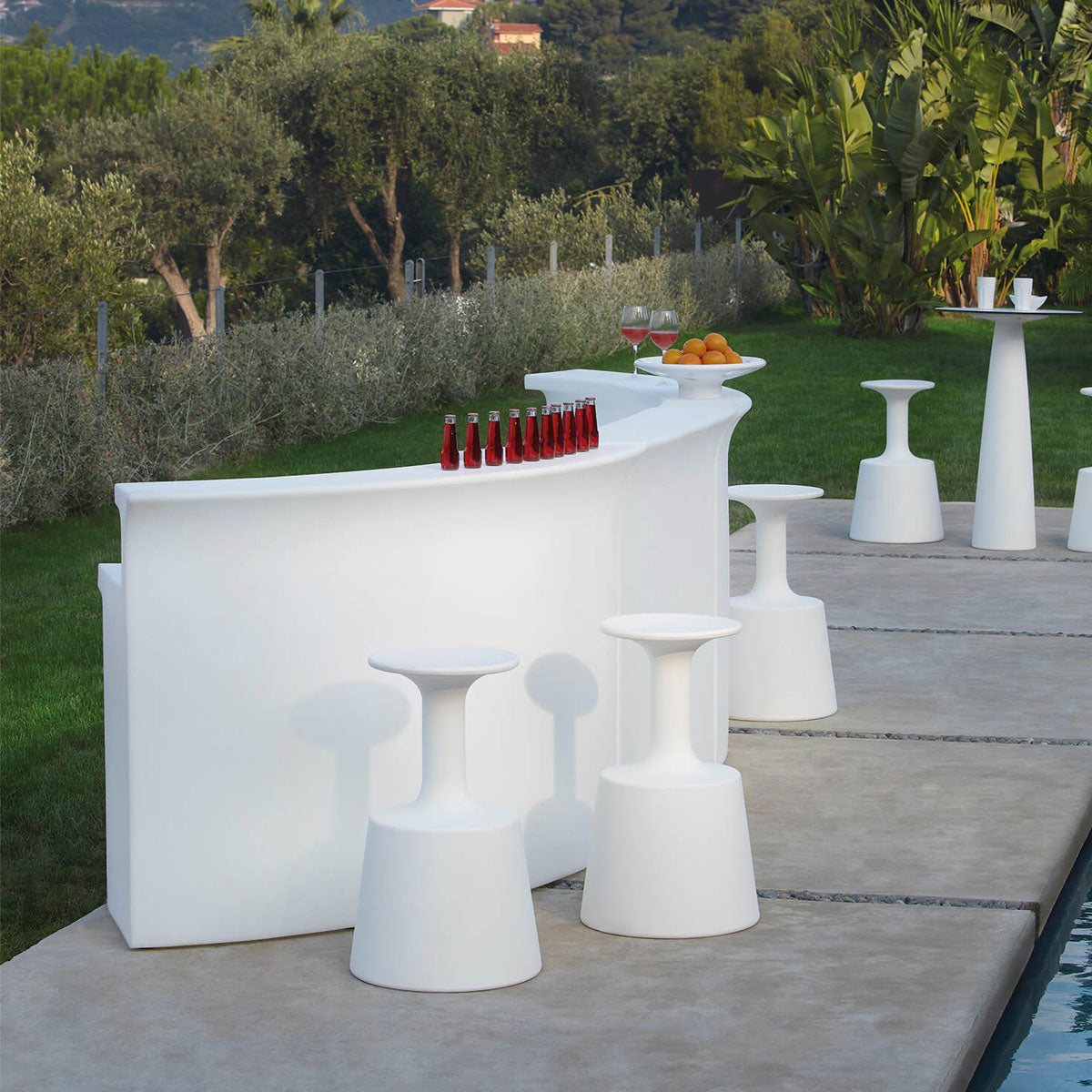 Break Bar Table - Slide Design