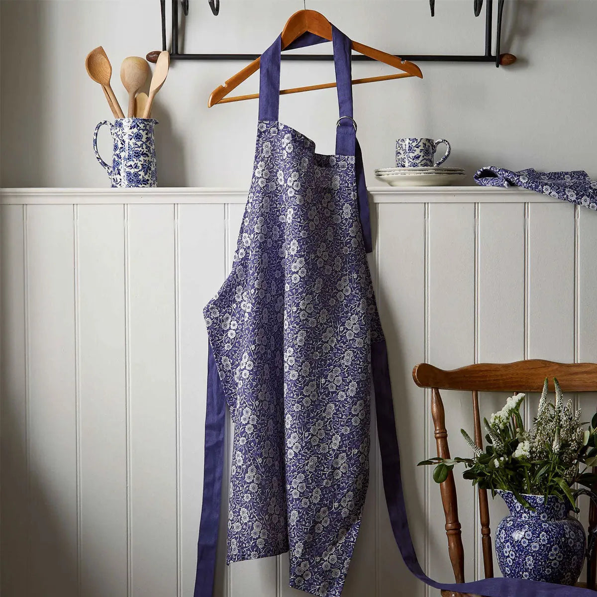 Calico Apron - Burleigh