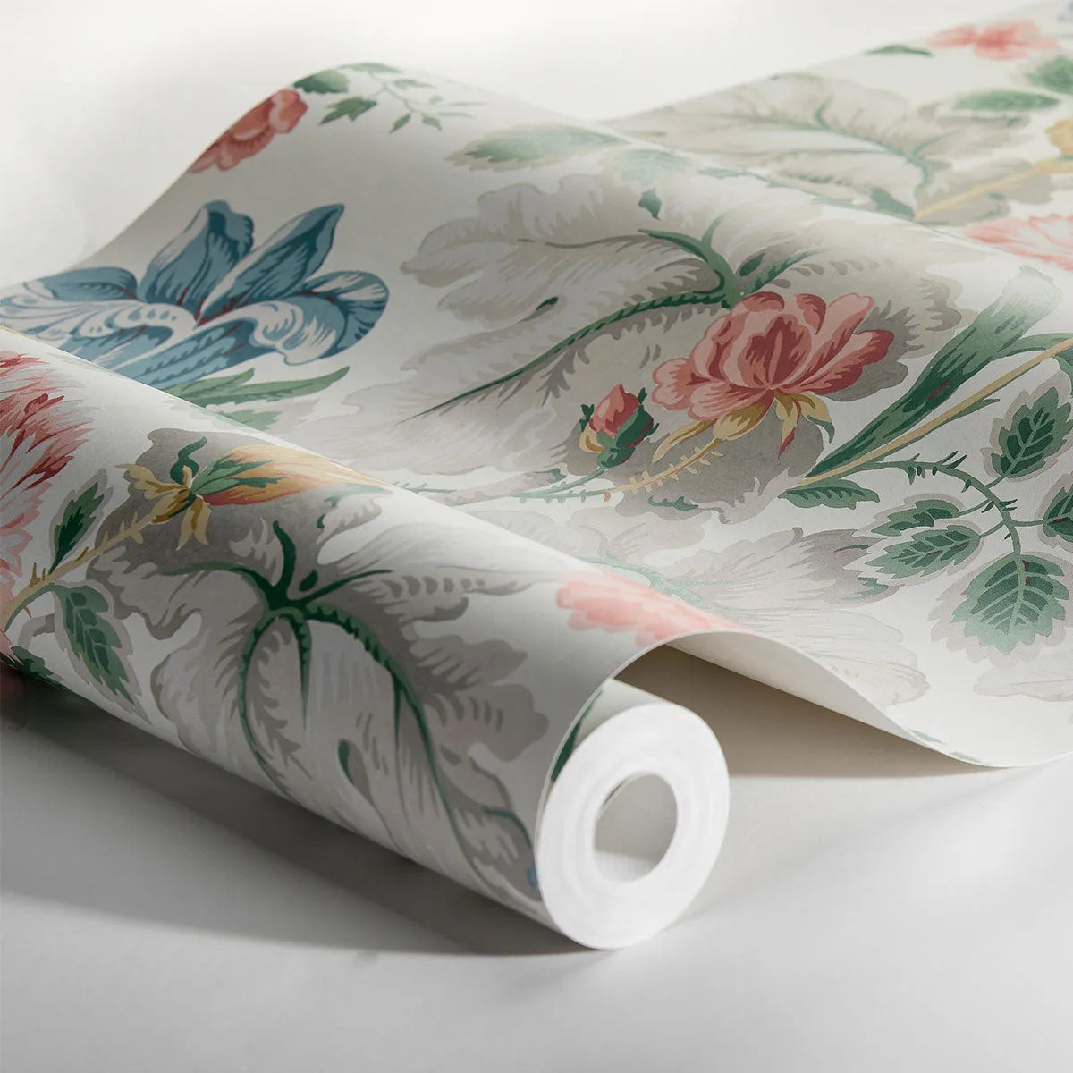 Carnation Garden Wallpaper - Borastapeter
