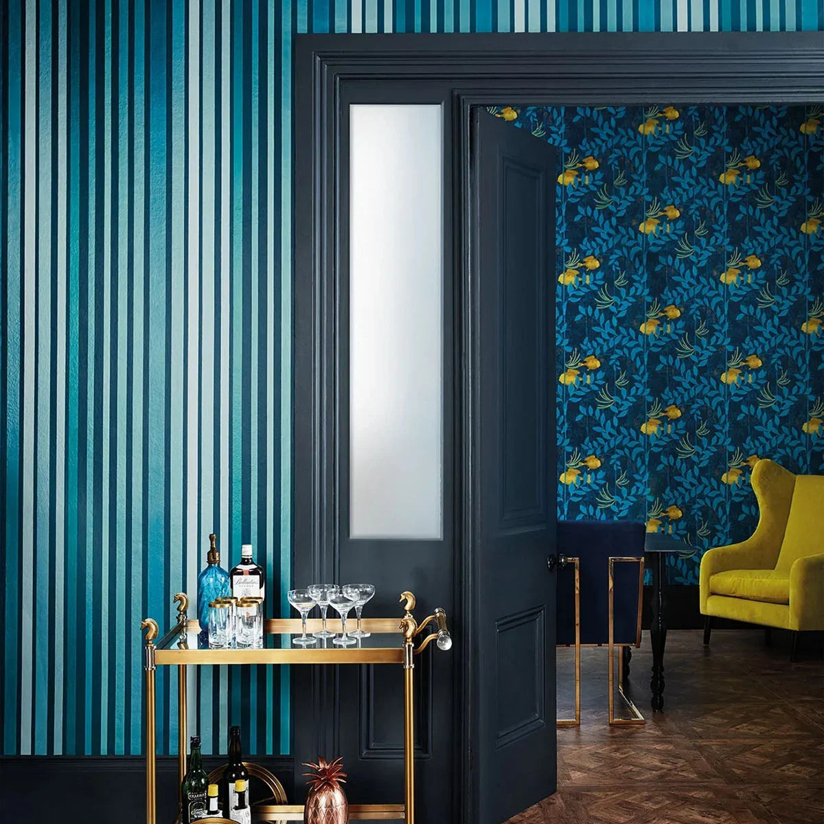 Carousel Stripe Wallpaper - Cole & Son