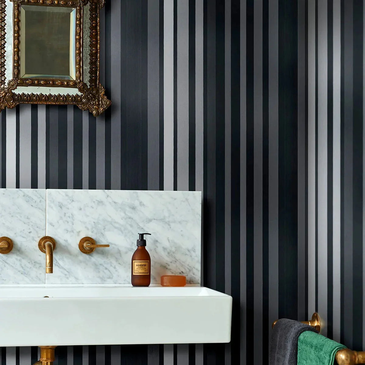 Carousel Stripe Wallpaper - Cole & Son