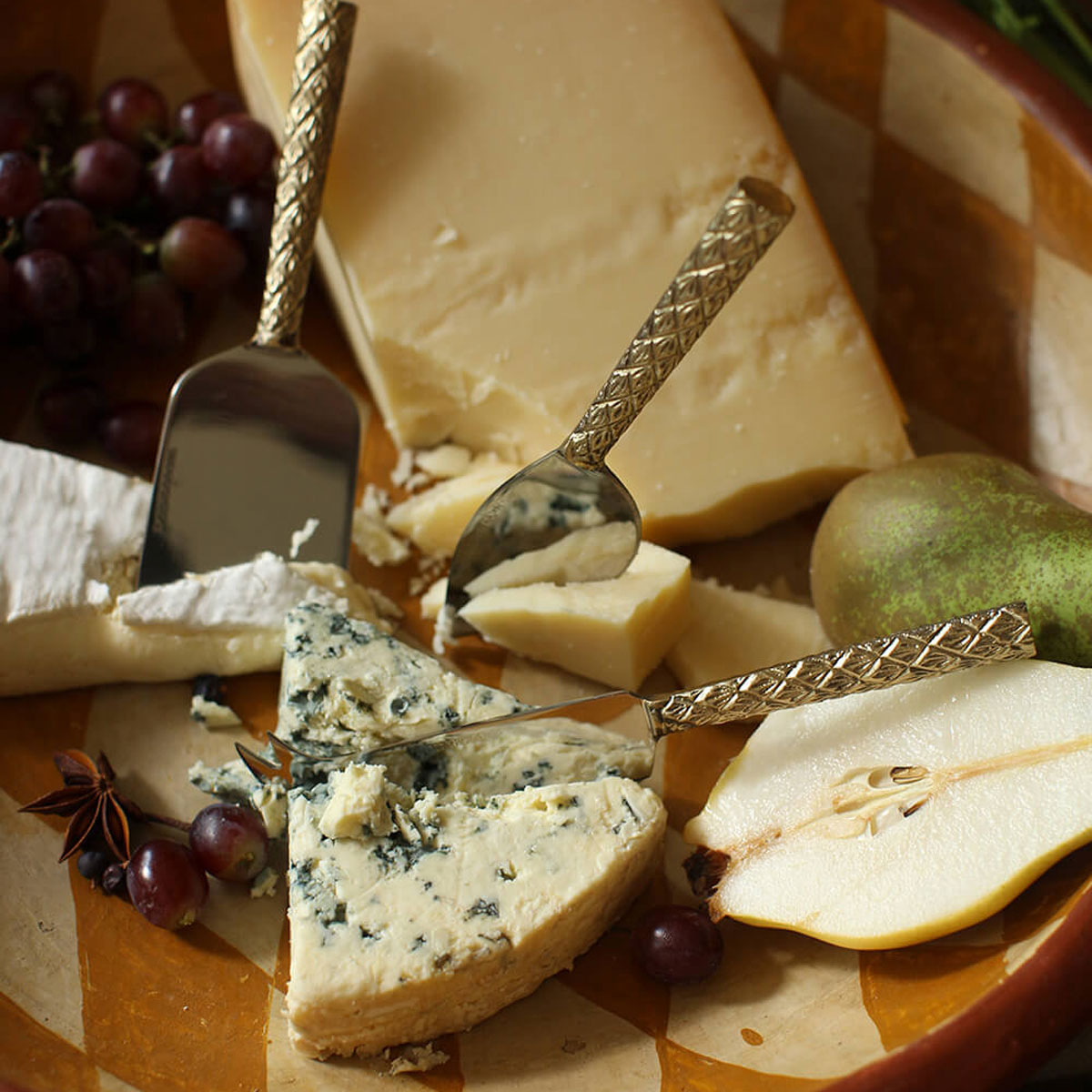 Chameli Cheese Set in Giftbox - Doing Goods