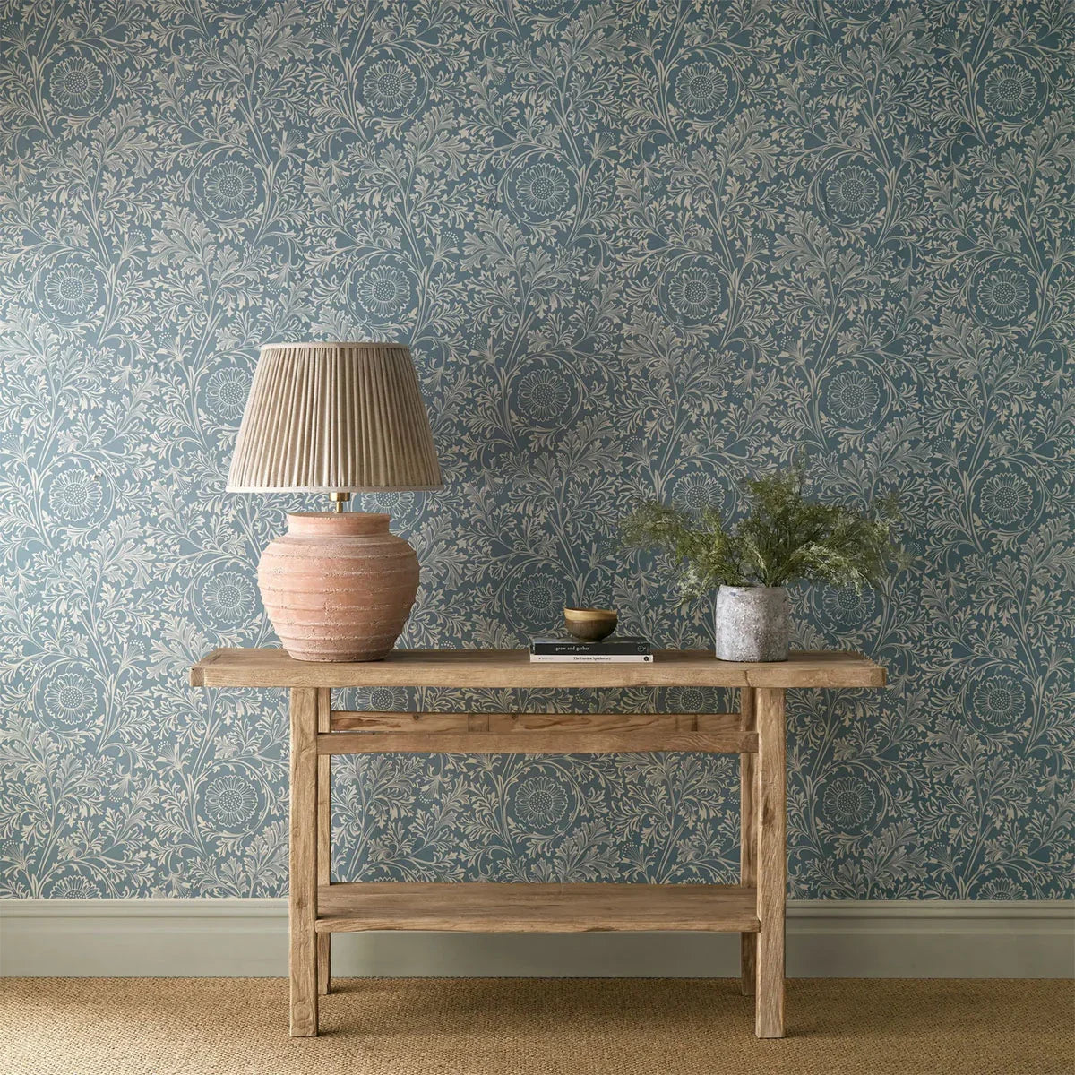 Chamomile Wallpaper - Morris & Co
