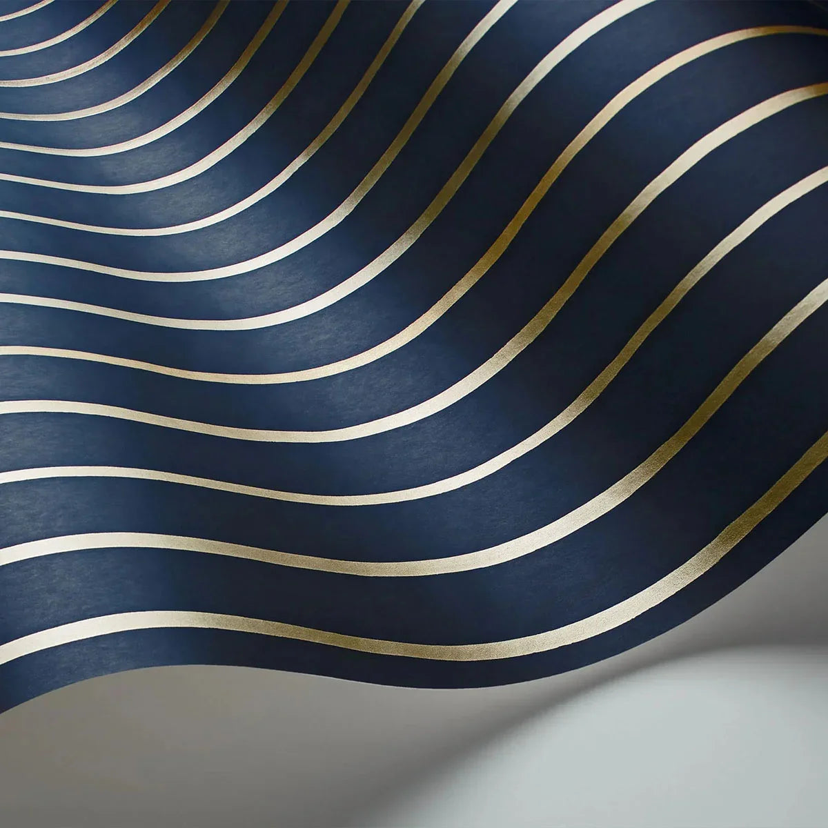 College Stripe Wallpaper - Cole & Son