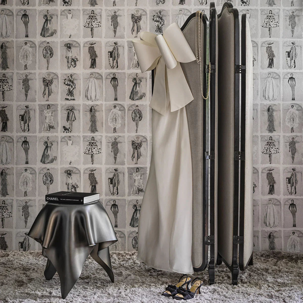 Couture Carousel with Windows Wallpaper - Cole & Son