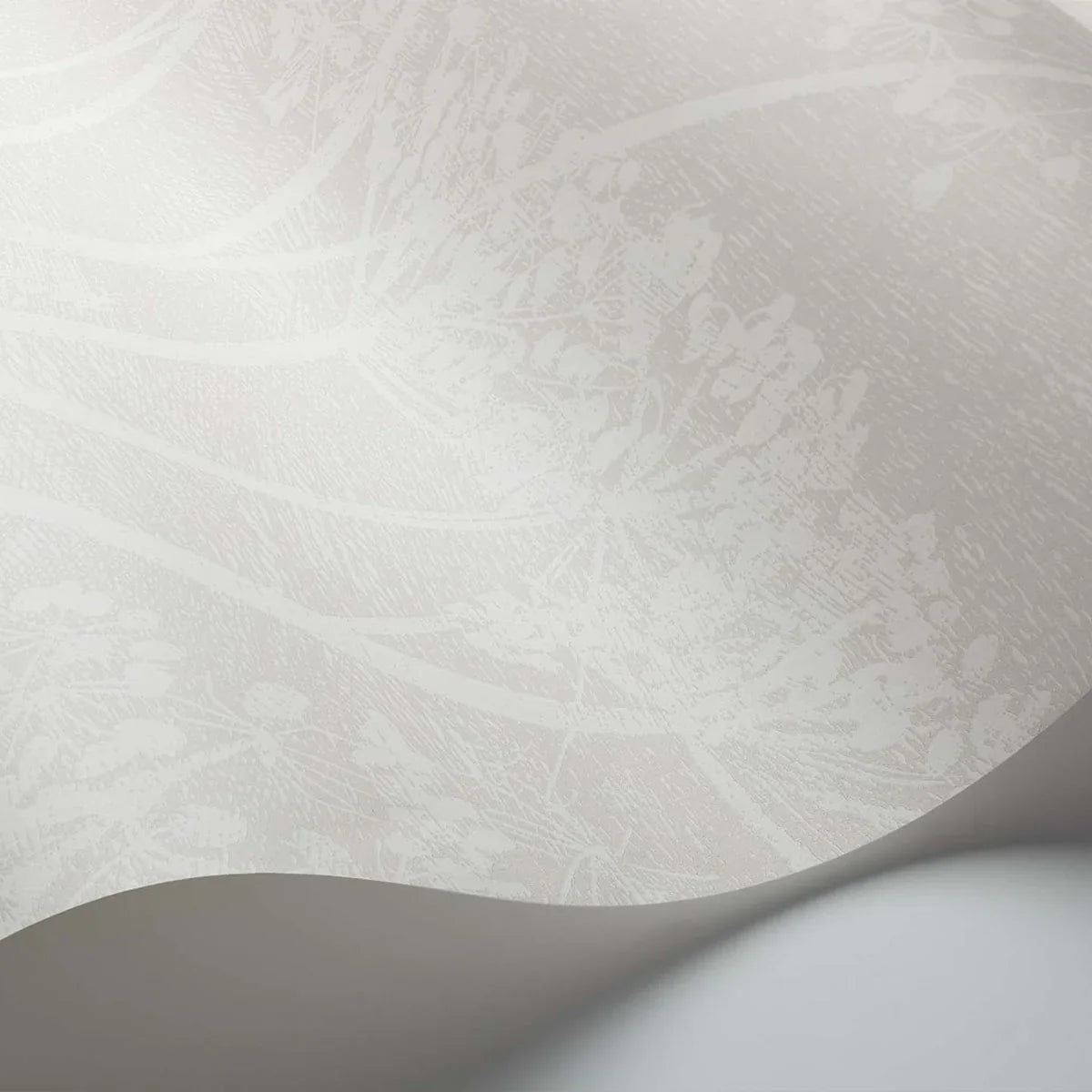 Cow Parsley Icons Wallpaper - Cole & Son