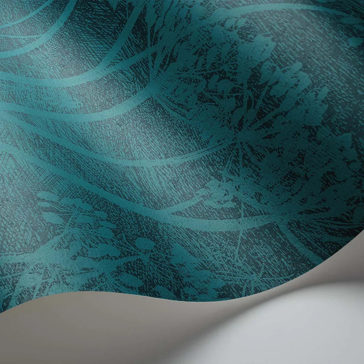 Cow Parsley Icons Wallpaper - Cole & Son