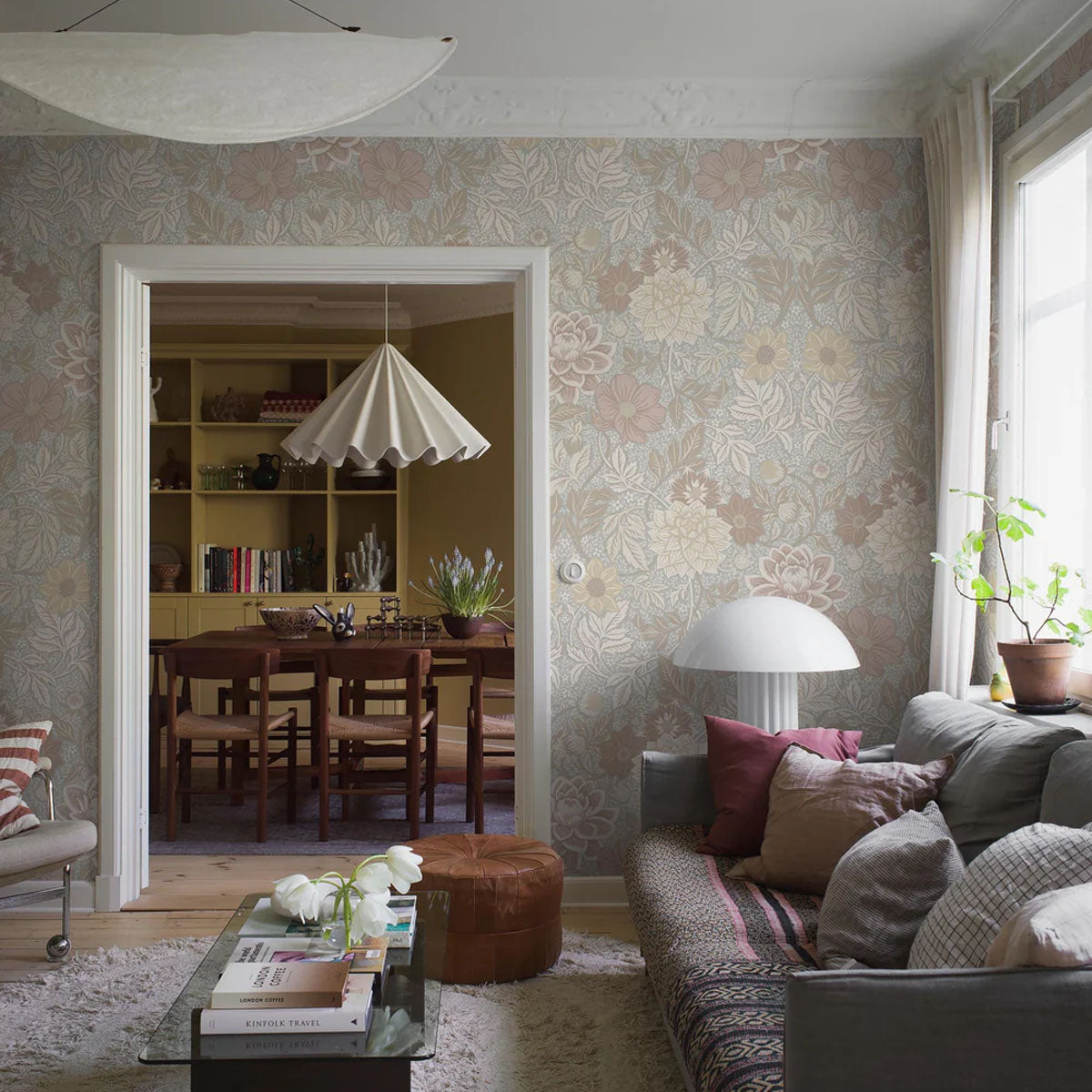 Dahlia Garden Grand Mural Wallpaper - Borastapeter