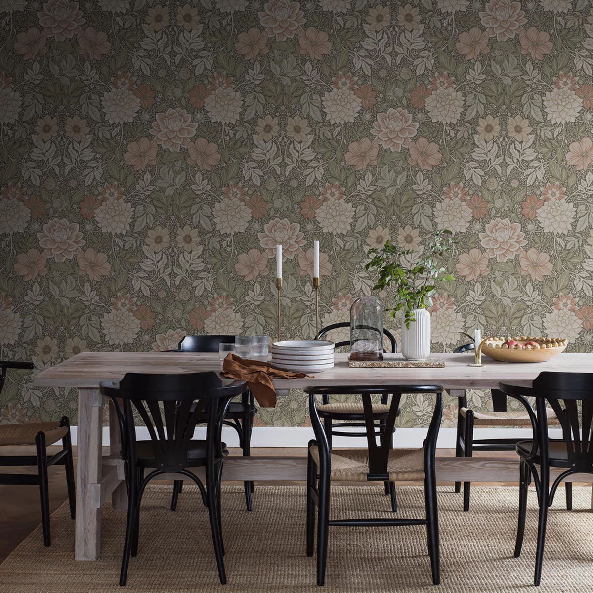 Dahlia Garden Grand Mural Wallpaper - Borastapeter
