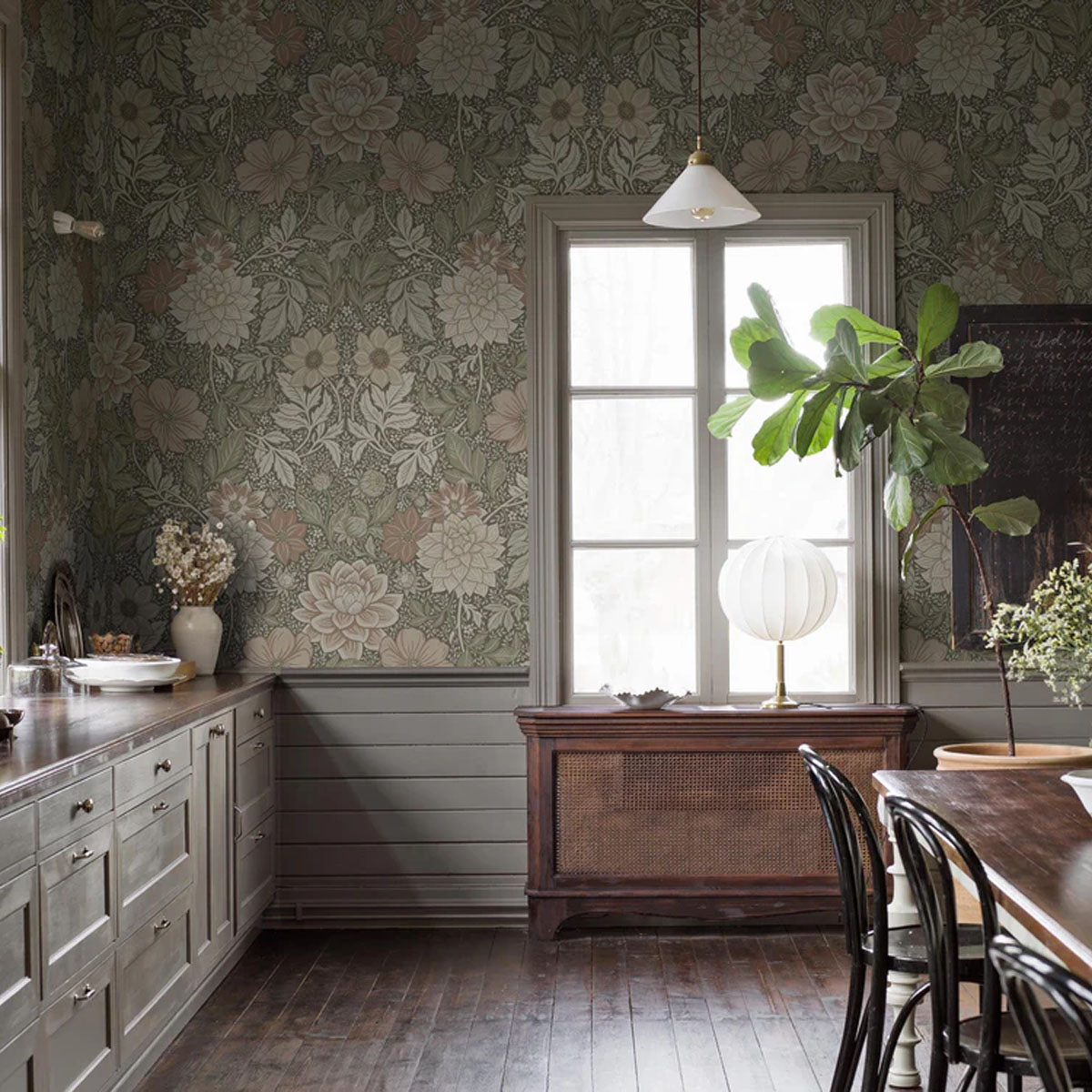 Dahlia Garden Grand Mural Wallpaper - Borastapeter