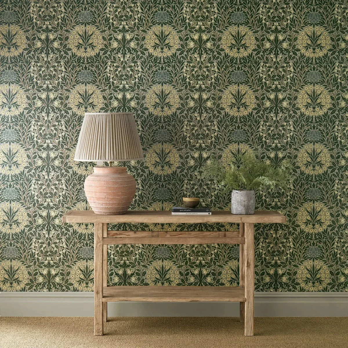 Daisy & Oak Wallpaper - Morris & Co