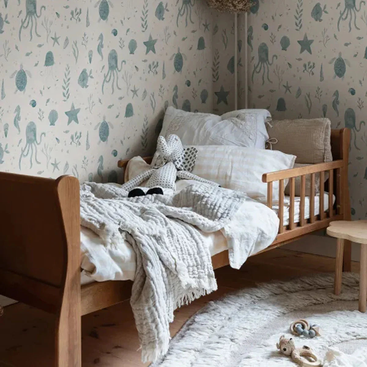 Della Wallpaper - Sandberg