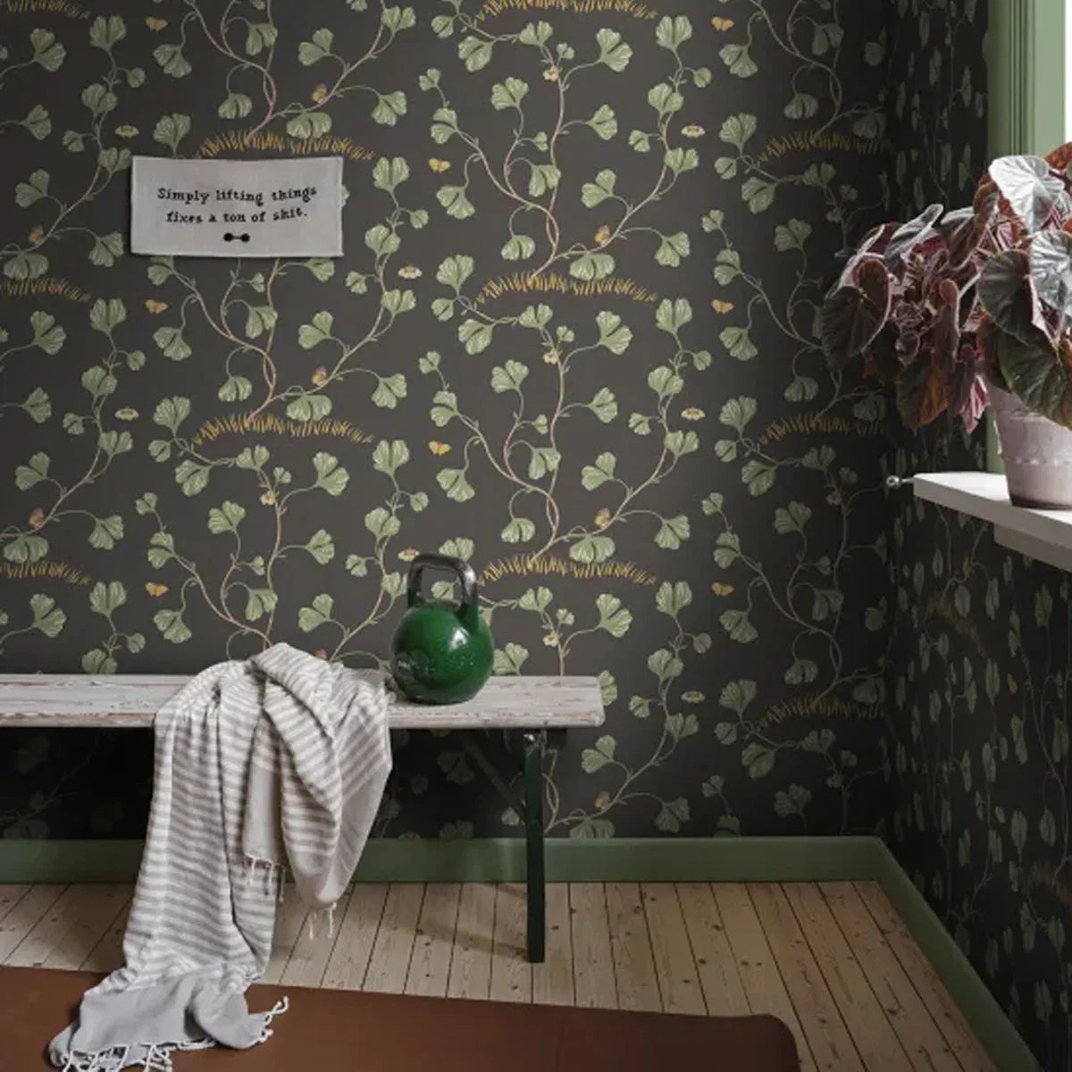 Ebba Wallpaper - Sandberg