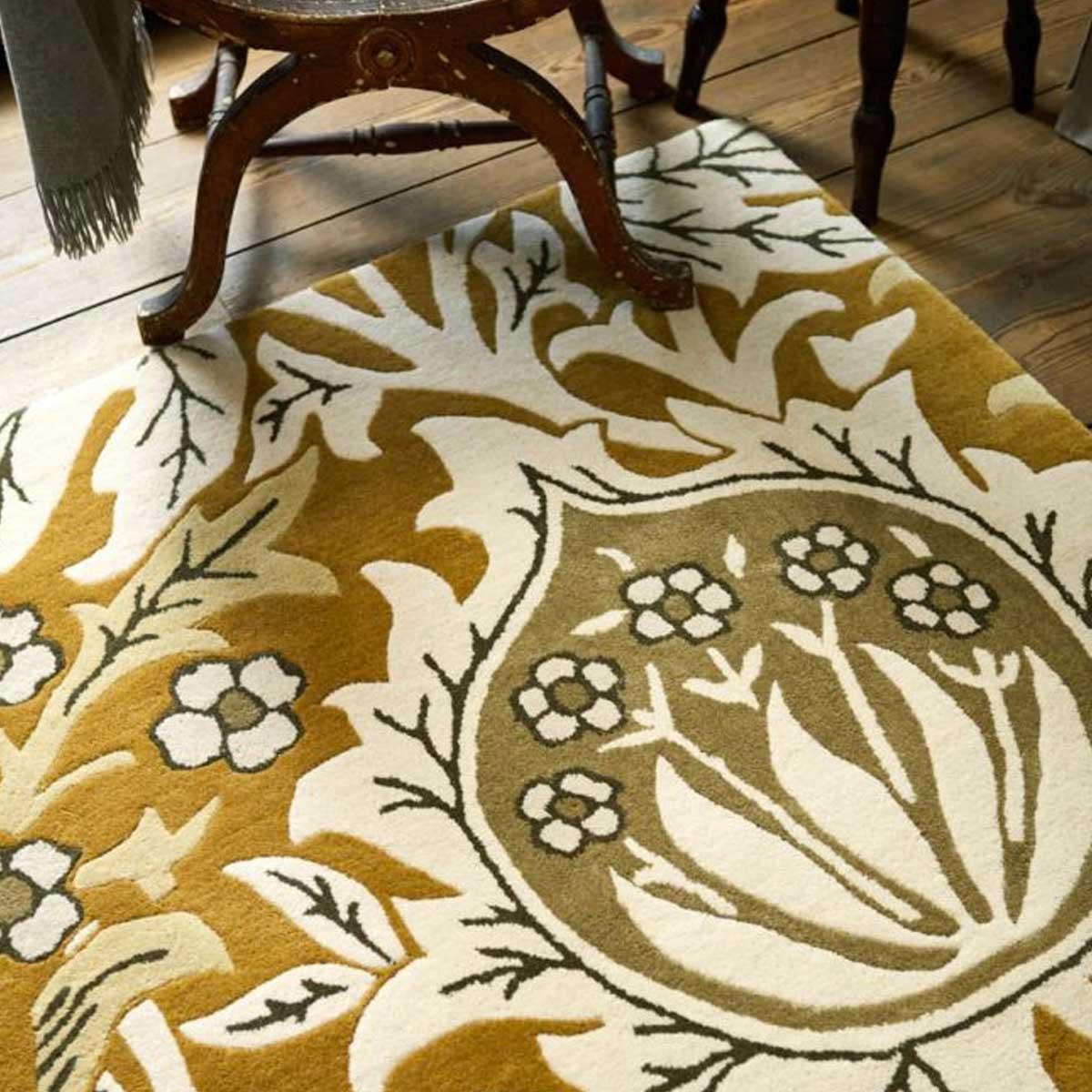 Morris &amp; Co &#39;Elmcote - Gold&#39; Rug