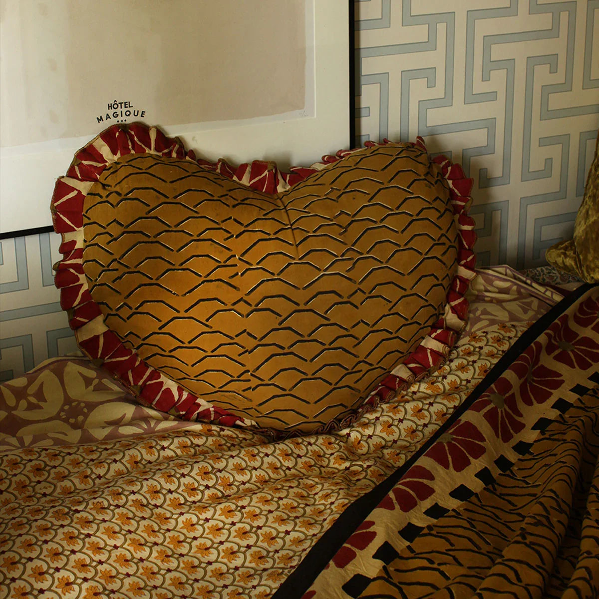 Heart Pillow - Doing Goods