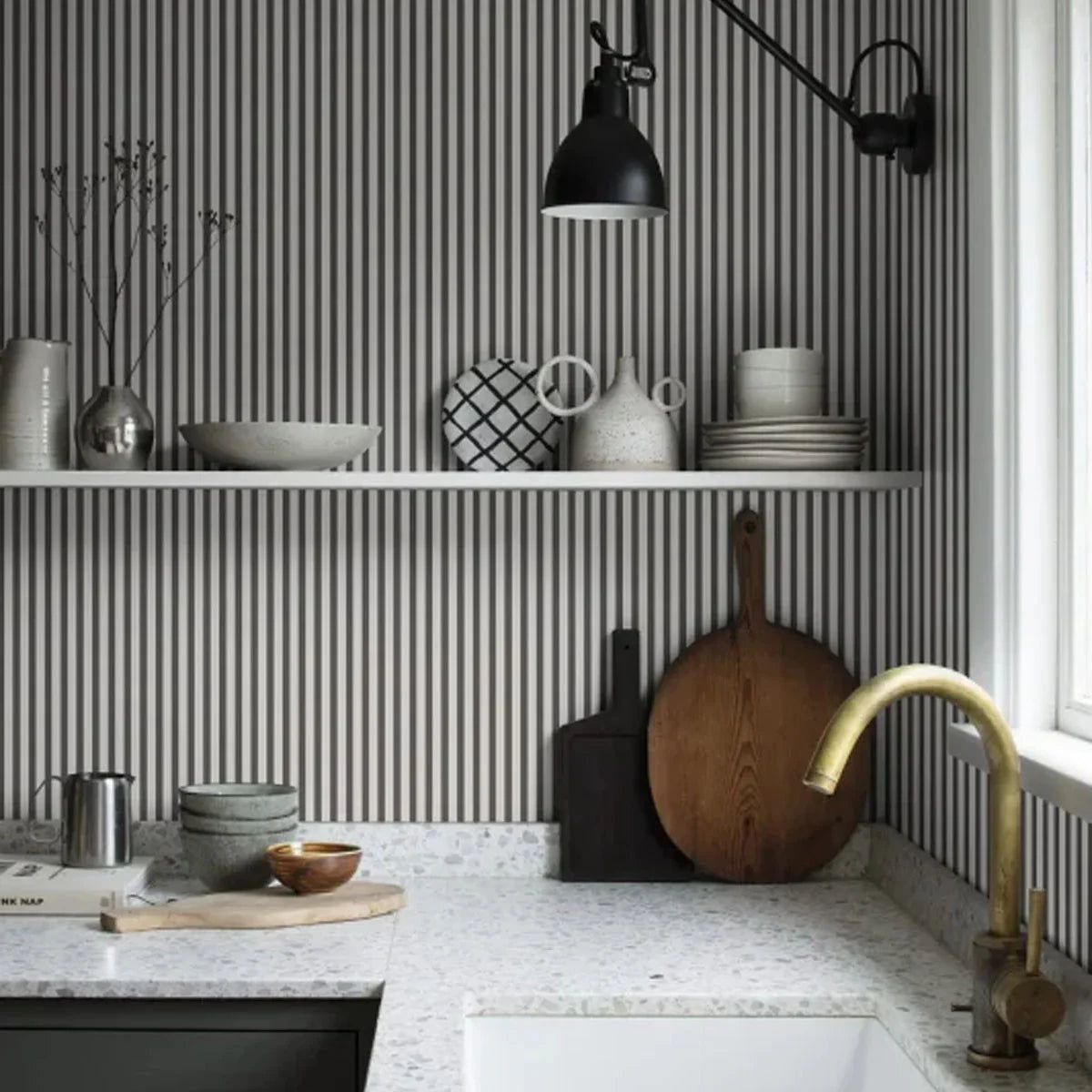 Estelle Wallpaper - Sandberg