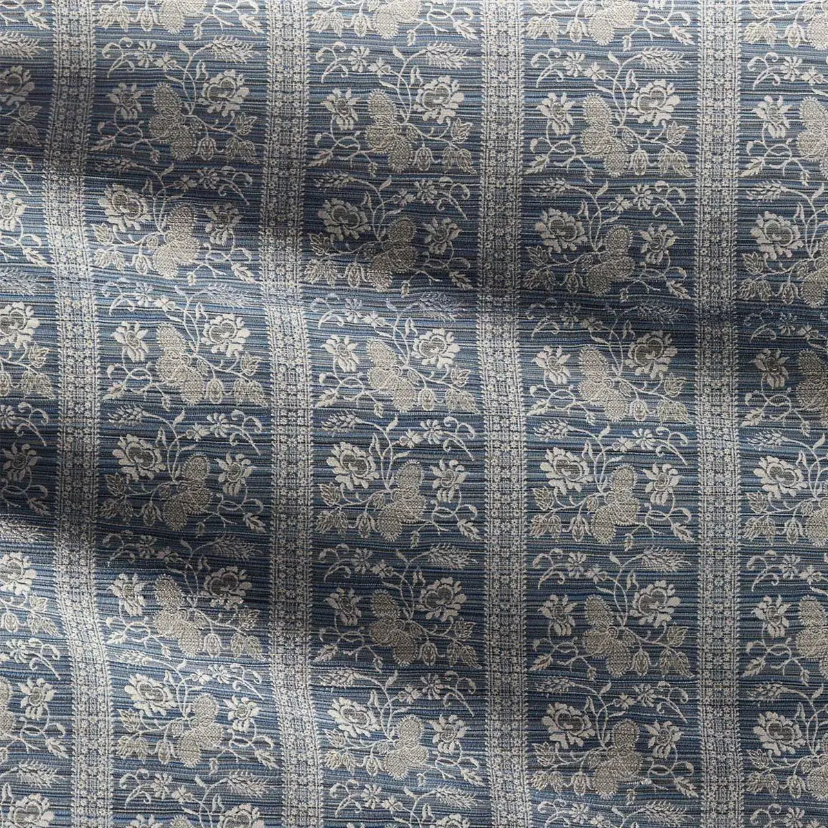 Filigree Bellagio Stripe Indoor Outdoor Fabric - Zoffany X Michael S. Smith
