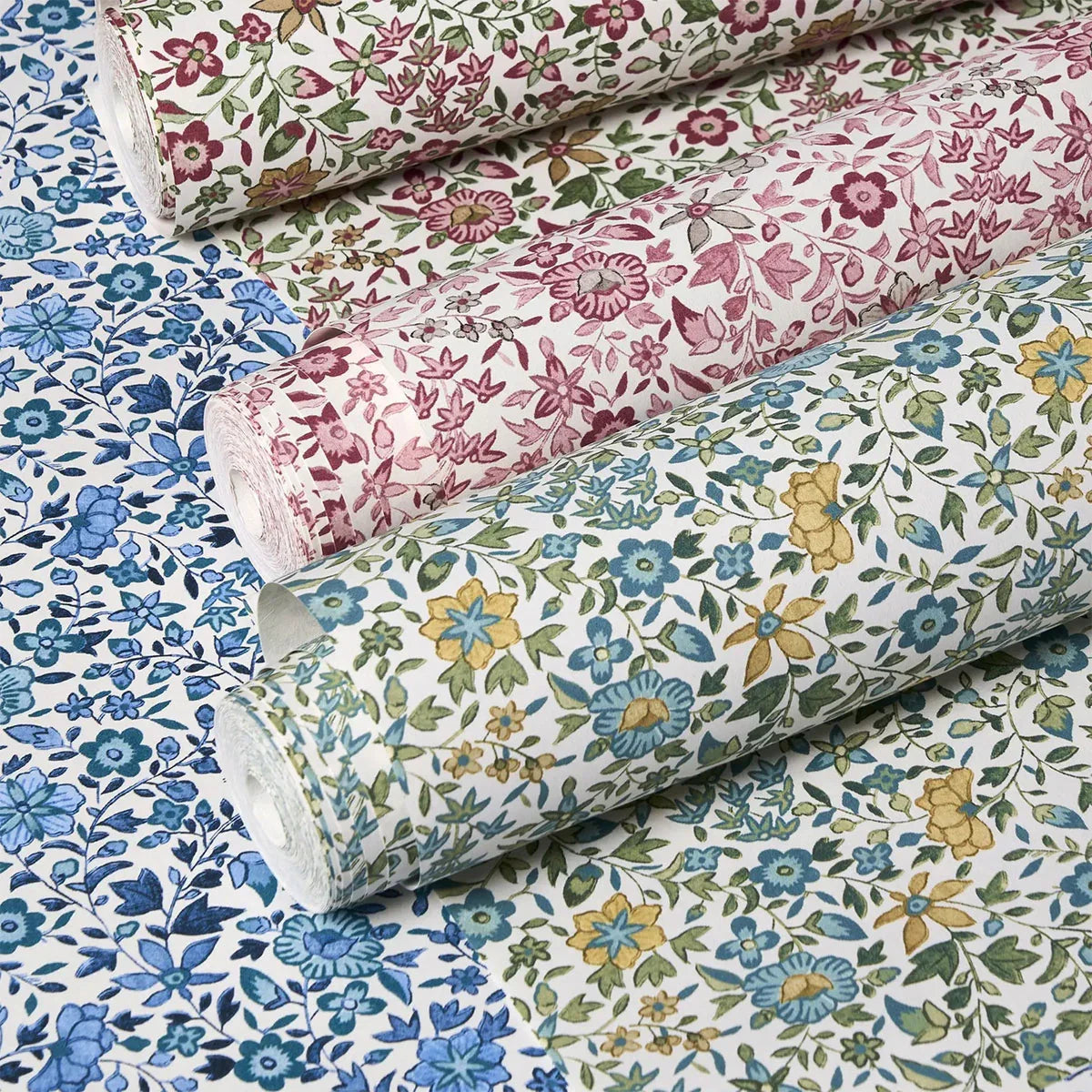 Gamthi Wallpaper - Clarke & Clarke