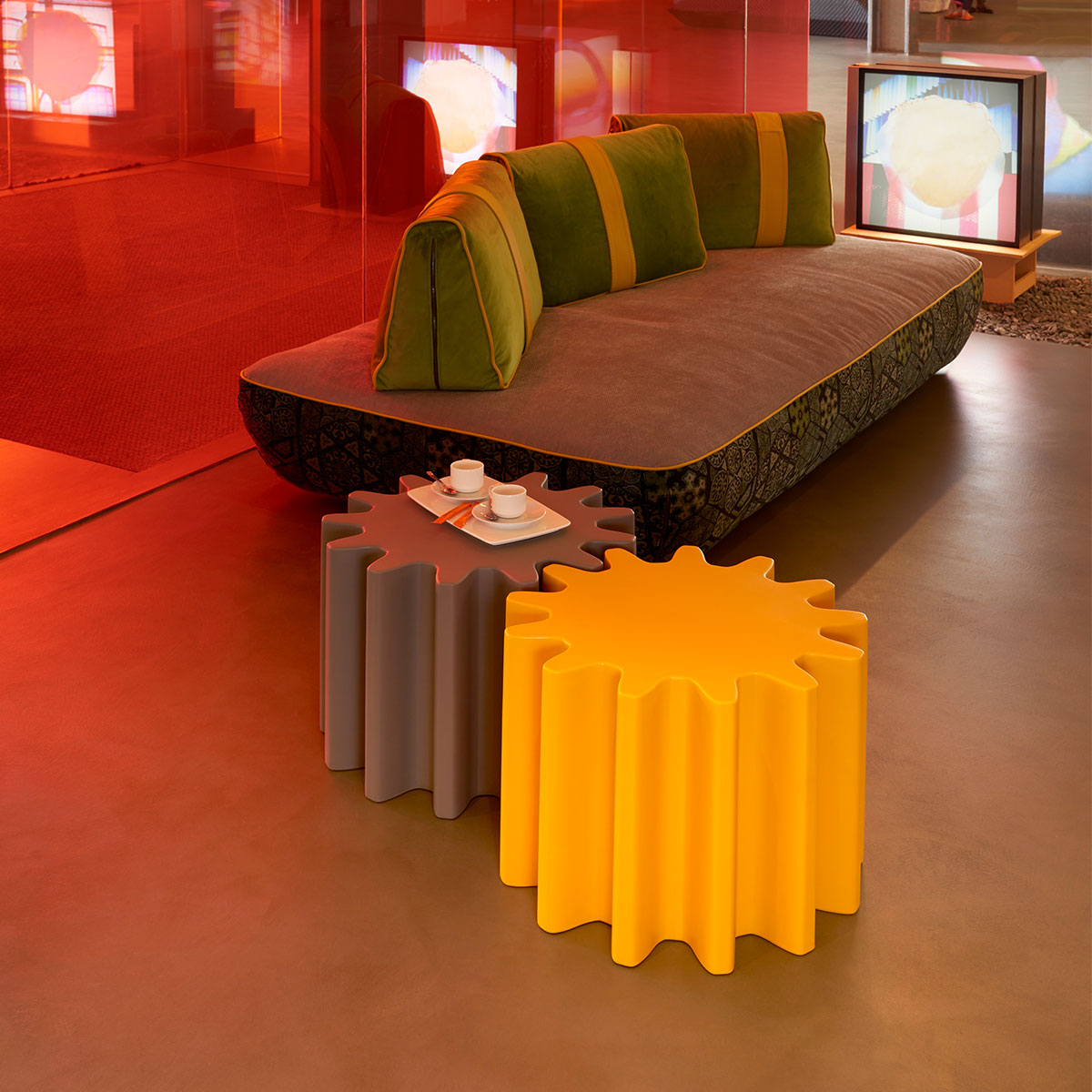 Gears Table - Slide Design