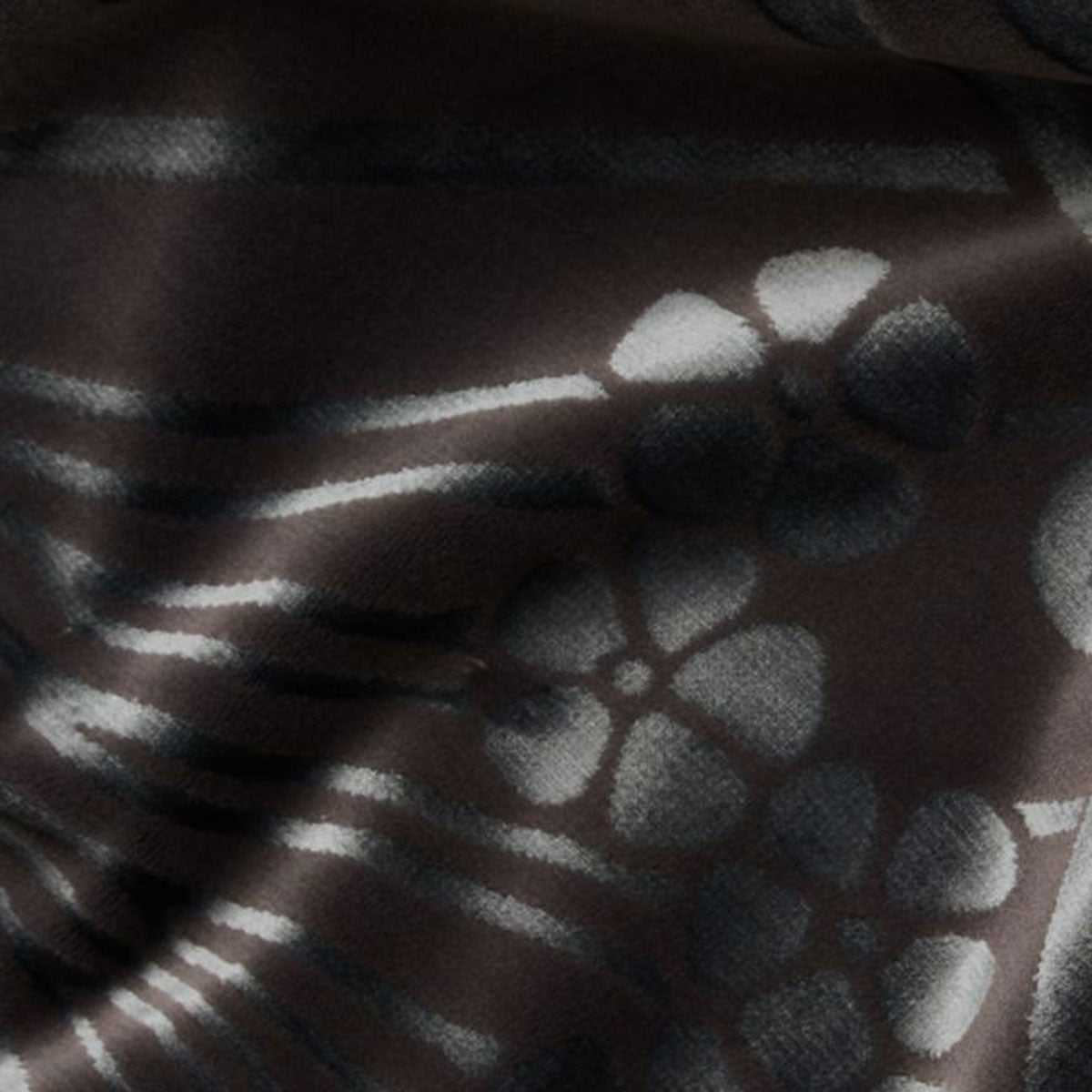 Ianthe Velvet Fabric - Liberty