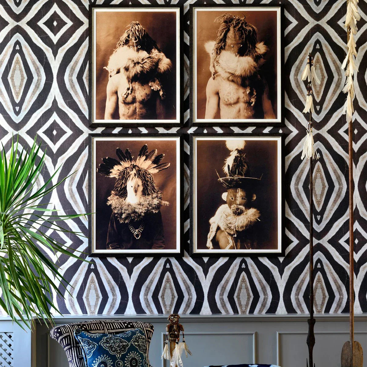 Idube Wallpaper - Mind The Gap