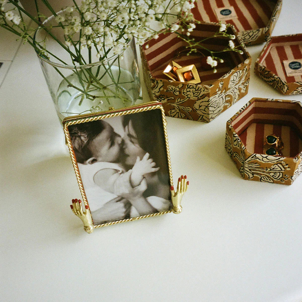 Jana Hand Frame - Doing Goods