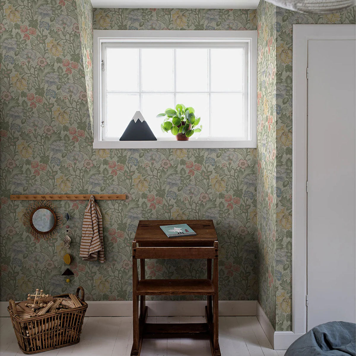 Jane Mural Wallpaper - Borastapeter
