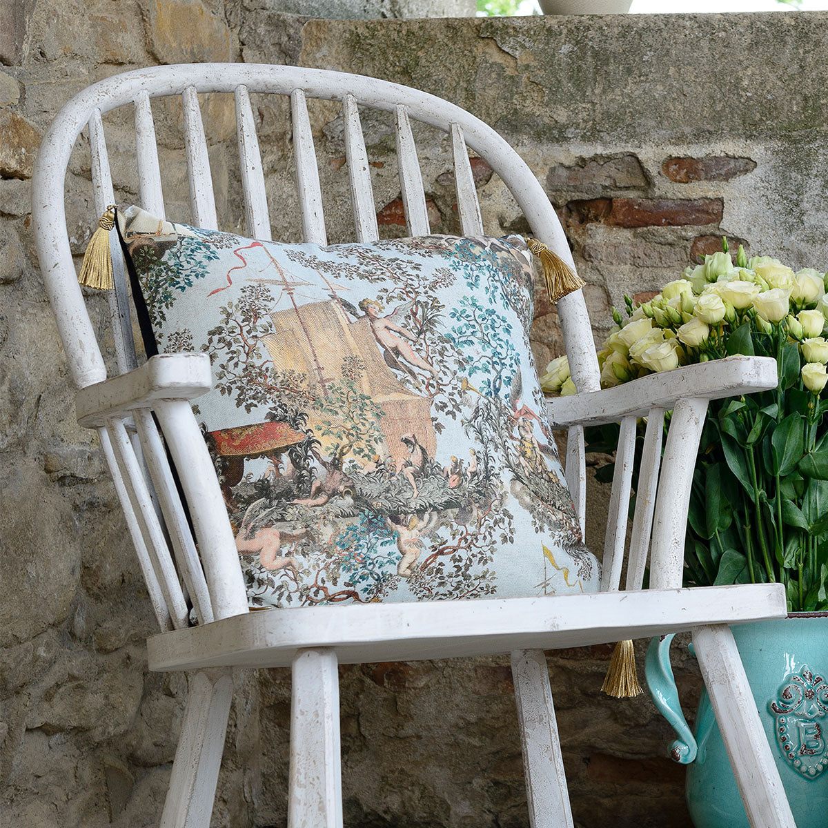 Journey To Eden Cushion - Mind The Gap