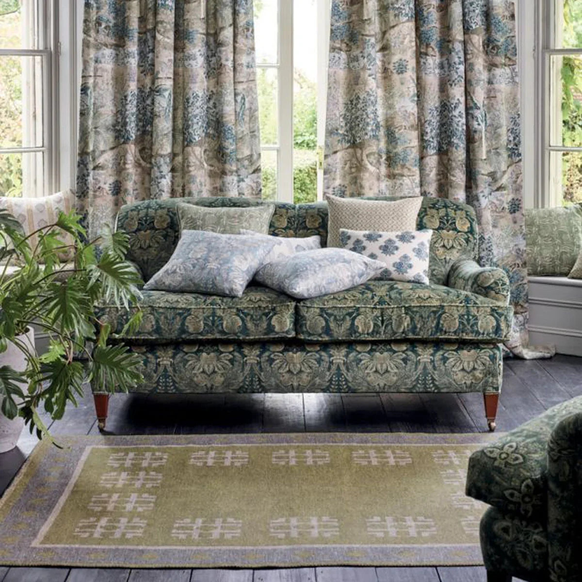 Lapura Velvet Fabric - GP&J Baker